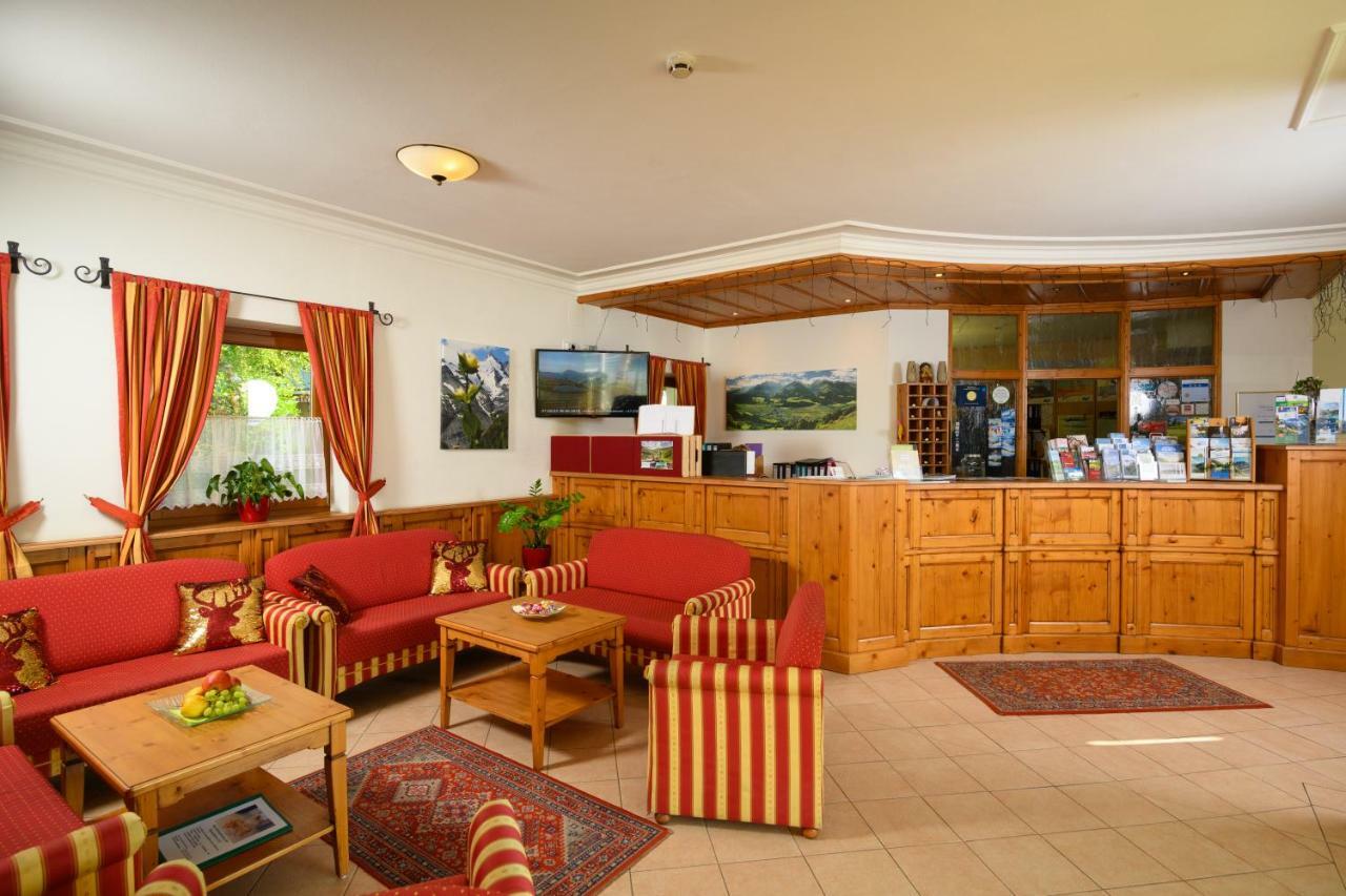 Hotel Gasthof Kroell - Inkl Nationalpark-Karte, 1 X Grossglockner Hochalpenstrasse Kostenlos, 1X Gerlos Alpenstrasse Kostenlos, Krimmler Wasserfaelle Kostenlos, Verschiedene Bergbahnen Kostenlos, Badesee Kostenlos, Bus & Zug Kostenlos, Genusskueche, נידרנסיל מראה חיצוני תמונה